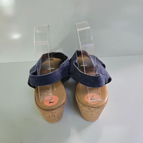 Mila Paoli NWOT Made In Italy Blue Suede Wedge Sandal Size 7 - Picture 5 of 8